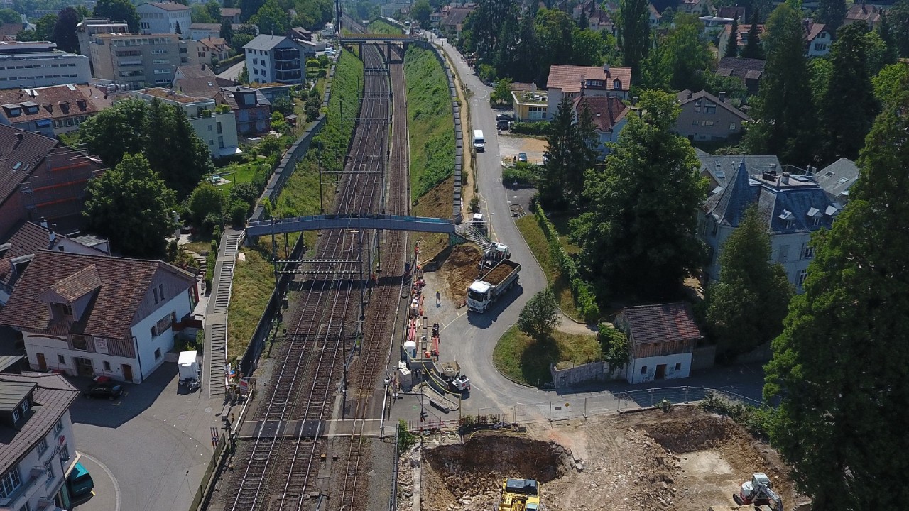 Der Burggraben West im Juli 2019, kurz nach Baustart des Vierspurausbaus.