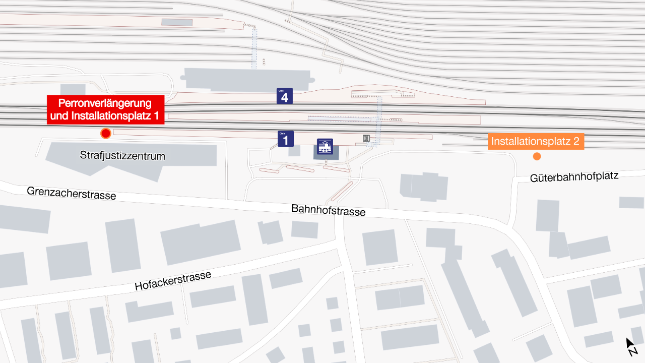 Übersichtskarte des Bahnhofs Muttenz mit den Gleisen im Zentrum und dem hervorgehobenen Perron an Gleis 1, entlang dessen die Verlängerung erfolgt. Links ist der Bereich „Perronverlängerung und Installationsplatz 1“ beim Strafjustizzentrum und der Grenzacherstrasse markiert. Rechts ist „Installationsplatz 2“ beim Güterbahnhofplatz eingezeichnet.